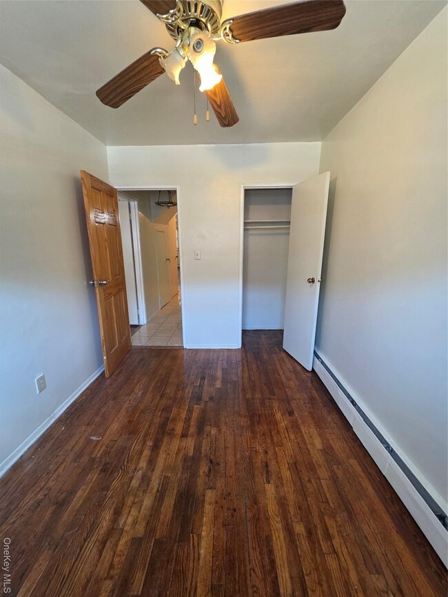 Building Photo - 566 E 82nd St