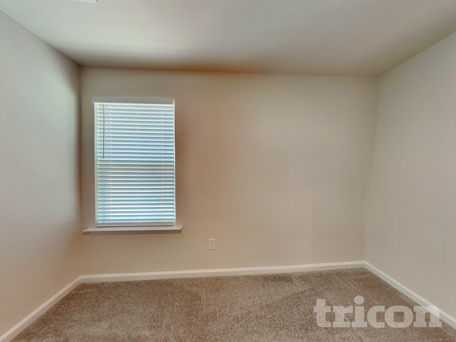 Building Photo - 112 Fennec Dr