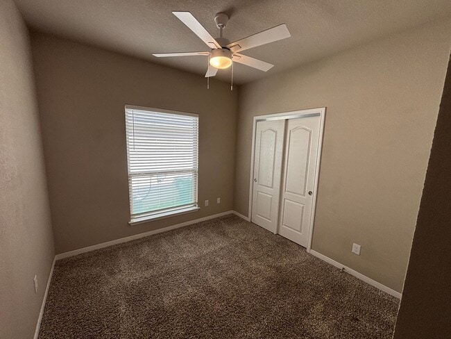 Building Photo - 7717 Hickman St