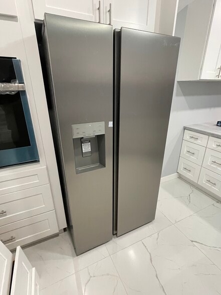 Building Photo - 66 Cedar Oaks Ave