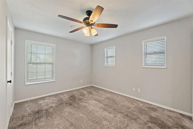 Building Photo - 8009 Northbrook Dr