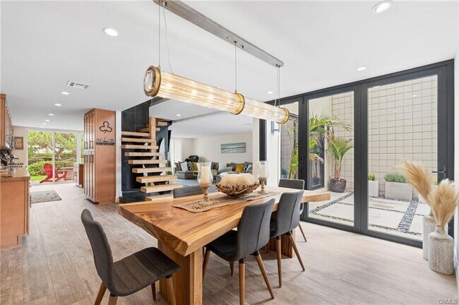 Building Photo - Huntington Harbor Coastal Retreat