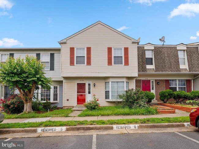 Building Photo - 2178 Mager Dr