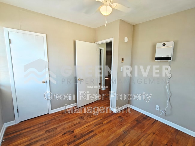 Building Photo - 11620 Charlie Rd