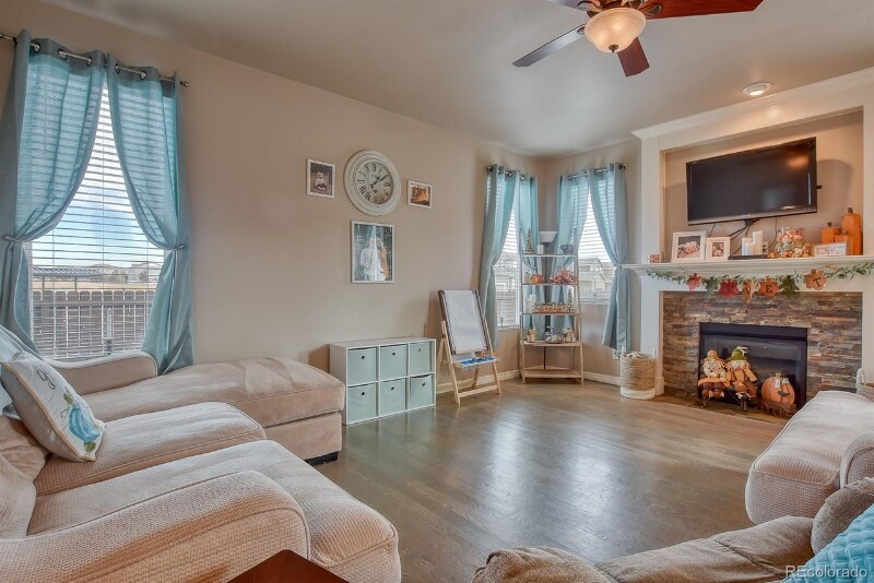 Building Photo - 1845 Bulrush Way