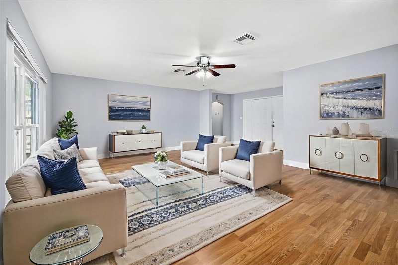 Building Photo - 8233 Redfield Dr