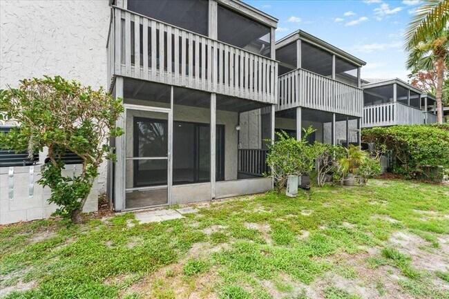 Building Photo - 11525 8th Way N
