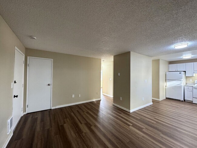 Interior Photo - ZZ Casa Mia Apartments#