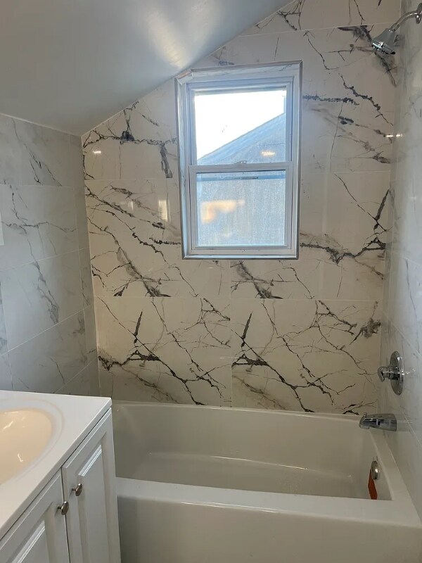 Building Photo - 478 Fabyan Pl