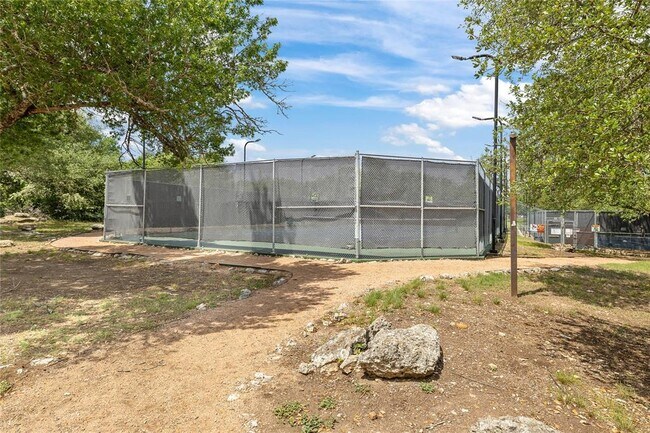 Building Photo - 10707 Bramblecrest Dr