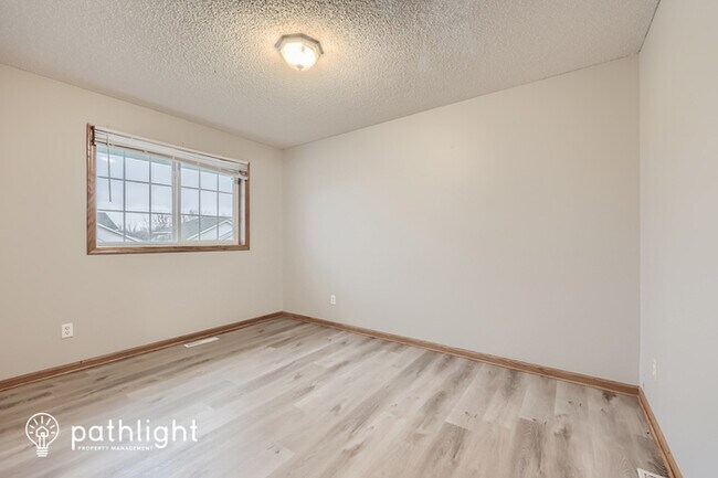 Building Photo - 218 Crystal Ln, Montrose, MN, 55363