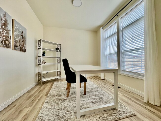 Building Photo - Beautiful NEW Ranch Home with a large deck...
