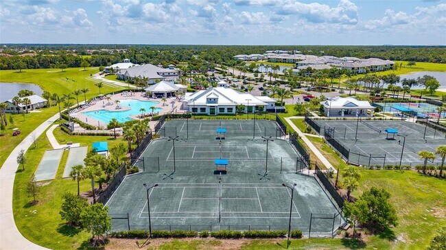 Building Photo - 14211 Heritage Landing Blvd