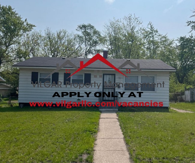 Building Photo - 4 Bed / 2 Bath home in Gary, IN!
