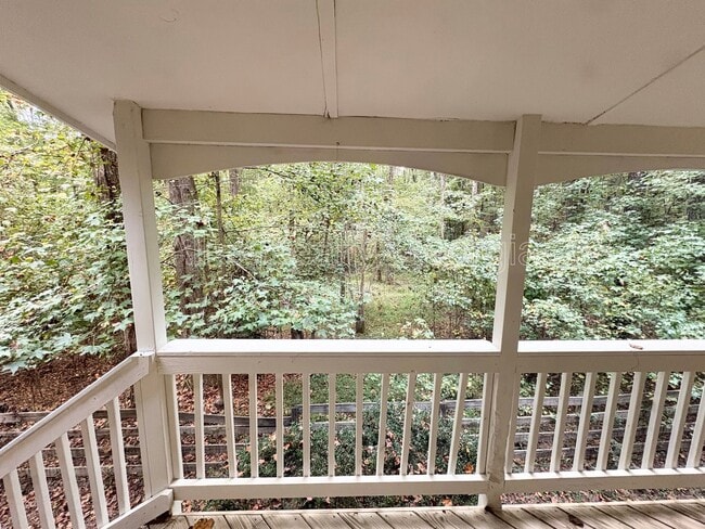 Building Photo - 435 Sherwood Rd