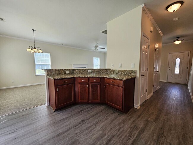 Building Photo - LAKE MEAD ESTATE