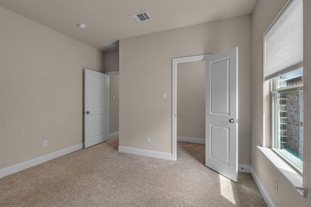 Building Photo - 7819 Uxbridge Dr.