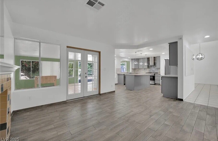 Building Photo - 5620 Indian Ridge Dr