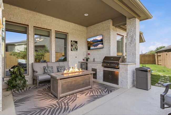 Building Photo - 4359 Croft Creek Dr