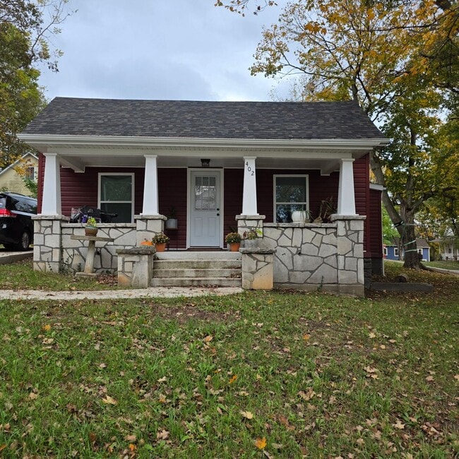 Primary Photo - Remodeled 2 Bedroom, 1 Bath Home