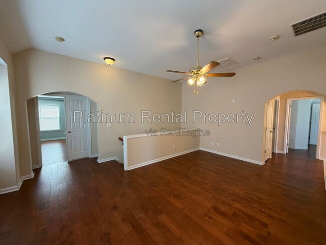 Building Photo - 4315 Avondale Ln