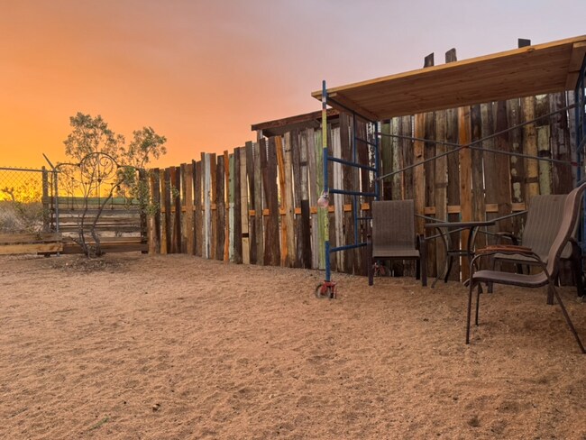 Building Photo - 888 Joshua Tree