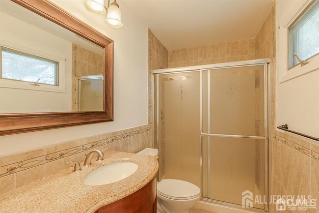 Building Photo - 29 Sandpiper Dr