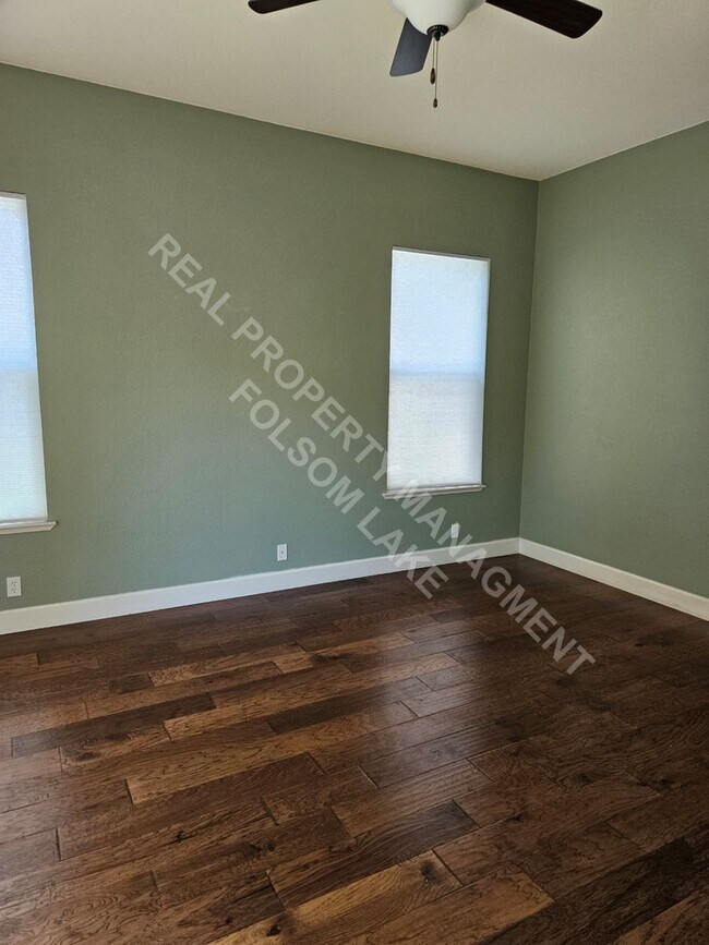 Building Photo - 4-Bedroom Single-Story Home in Briggs Ranch
