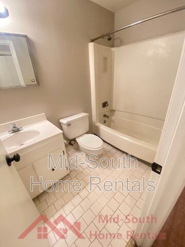 Building Photo - 3162 High Meadow Dr