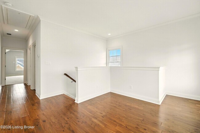 Building Photo - 8707 Featherbell Blvd