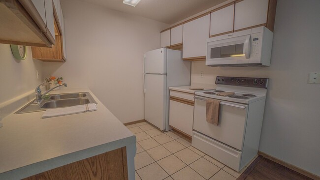 Interior Photo - Evans Place 2