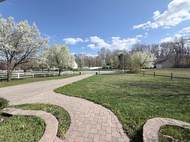 Building Photo - 67 Serenity Ct