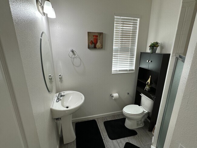 Building Photo - 7114 Brown Pelican Ct