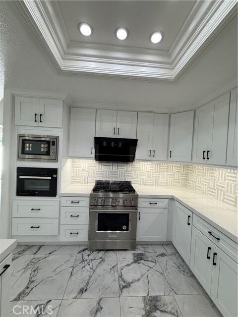 Building Photo - 2738 Pointe Coupee
