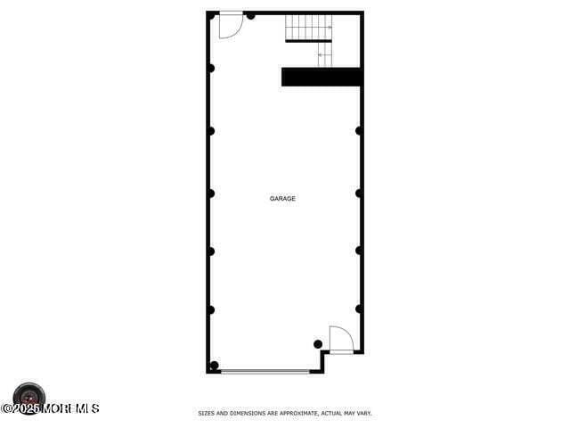 Building Photo - 303 Webster Ave