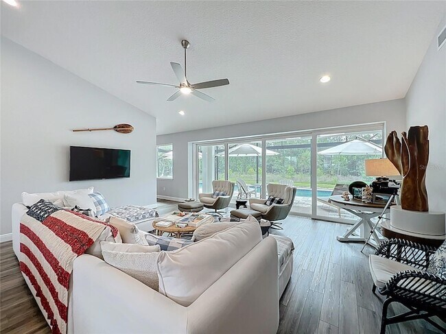 Building Photo - 10224 South Bay Lake Rd