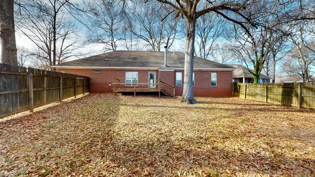 Building Photo - Wonderful 4 bedroom, 3 bath home in Grand Oaks Millbrook