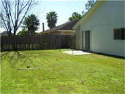 Building Photo - 8211 Valeta Dr