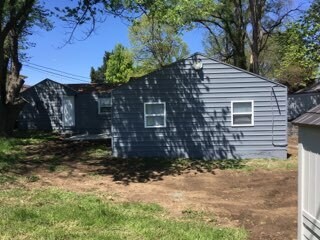 Building Photo - 8925 Franklin St