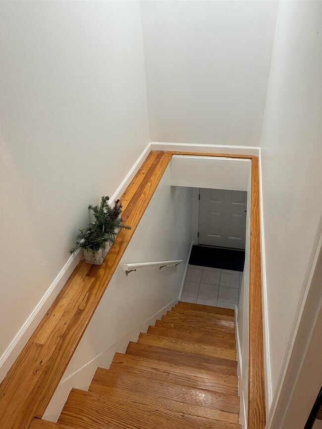 Building Photo - 4803 Aschoff Pl