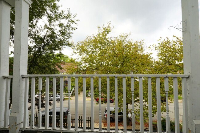 Building Photo - 2309 Tilbury Ave