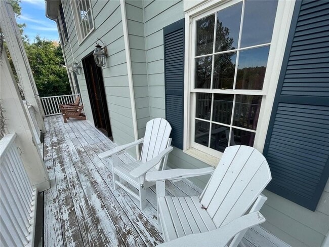 Building Photo - 156 Plantation Trce