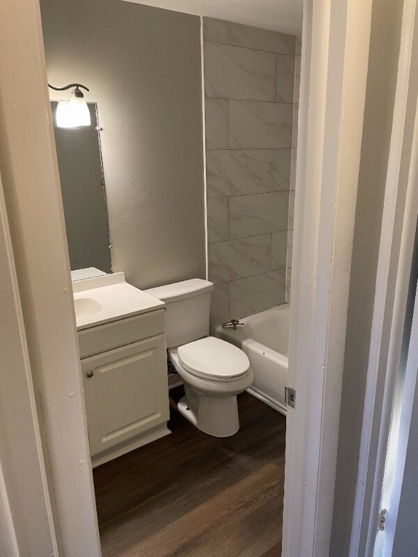 Building Photo - 532 Barnett Rd