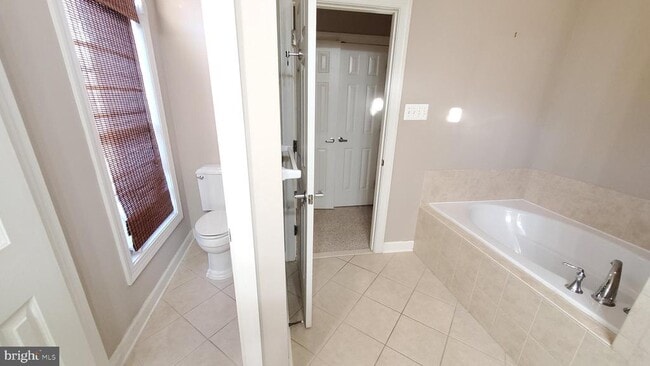 Building Photo - 631 Hurdle Mill Pl