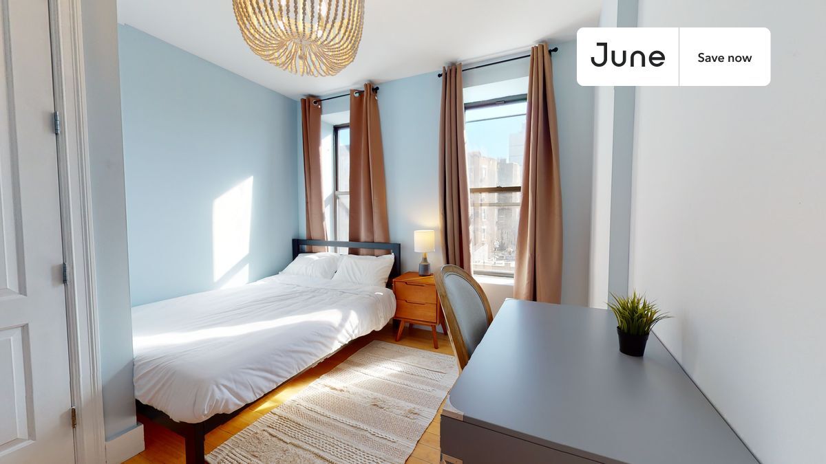 Building Photo - 301 St Nicholas Ave