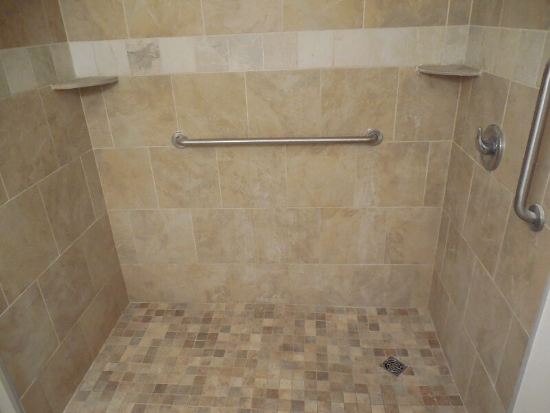 Building Photo - 825 SW Higgins Ave