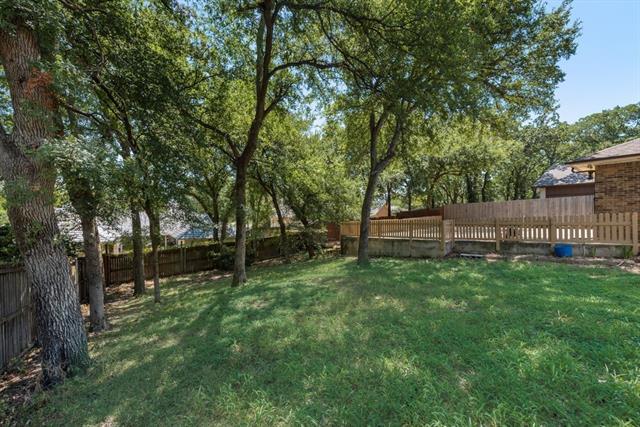 Building Photo - 2119 Wilson Dr