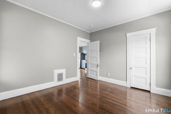 Building Photo - 47 South St