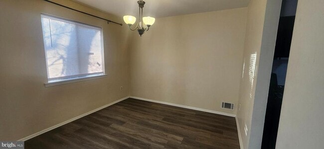 Building Photo - 124 Wood Mill Dr
