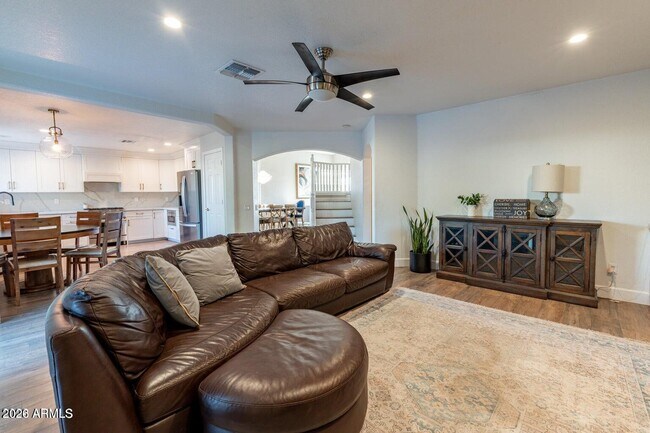 Building Photo - 16223 N 10th Ave